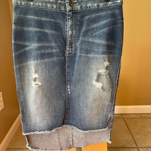 Guess Jean Fitted Pencil Jean Skirt
